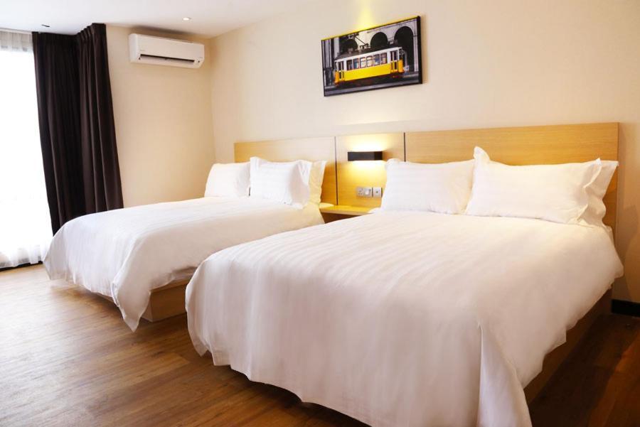 Rivertel Teluk Intan Exterior foto